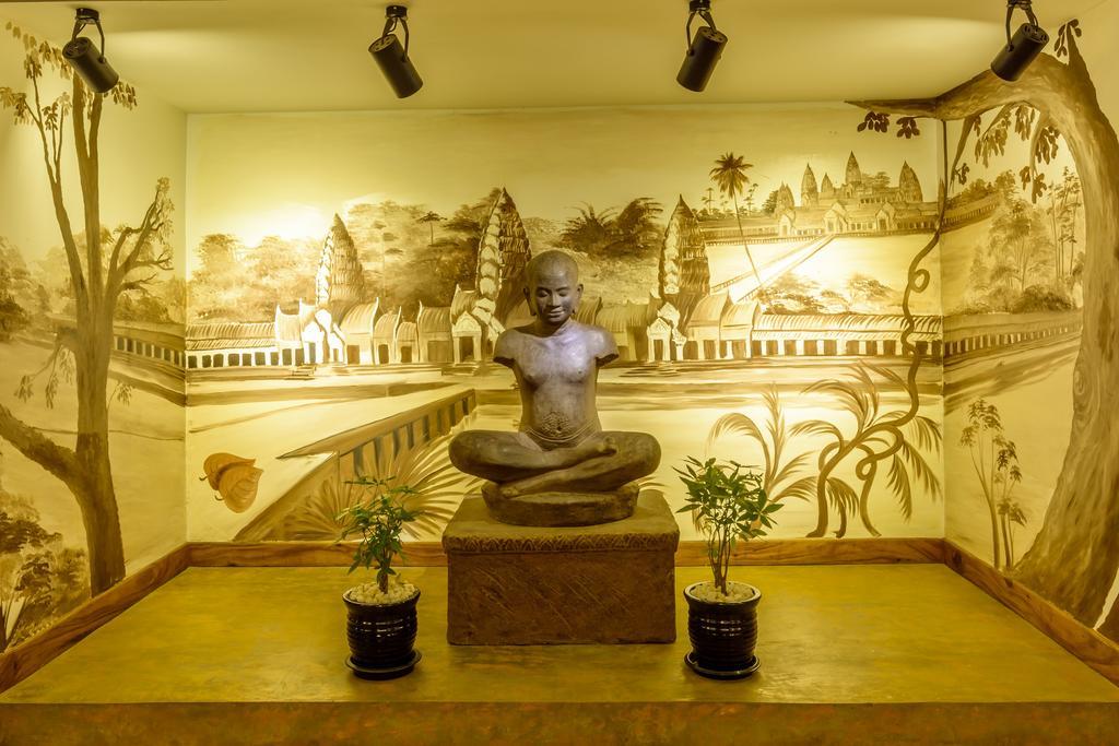 Double Leaf Boutique Hotel Phnom Penh Exterior foto