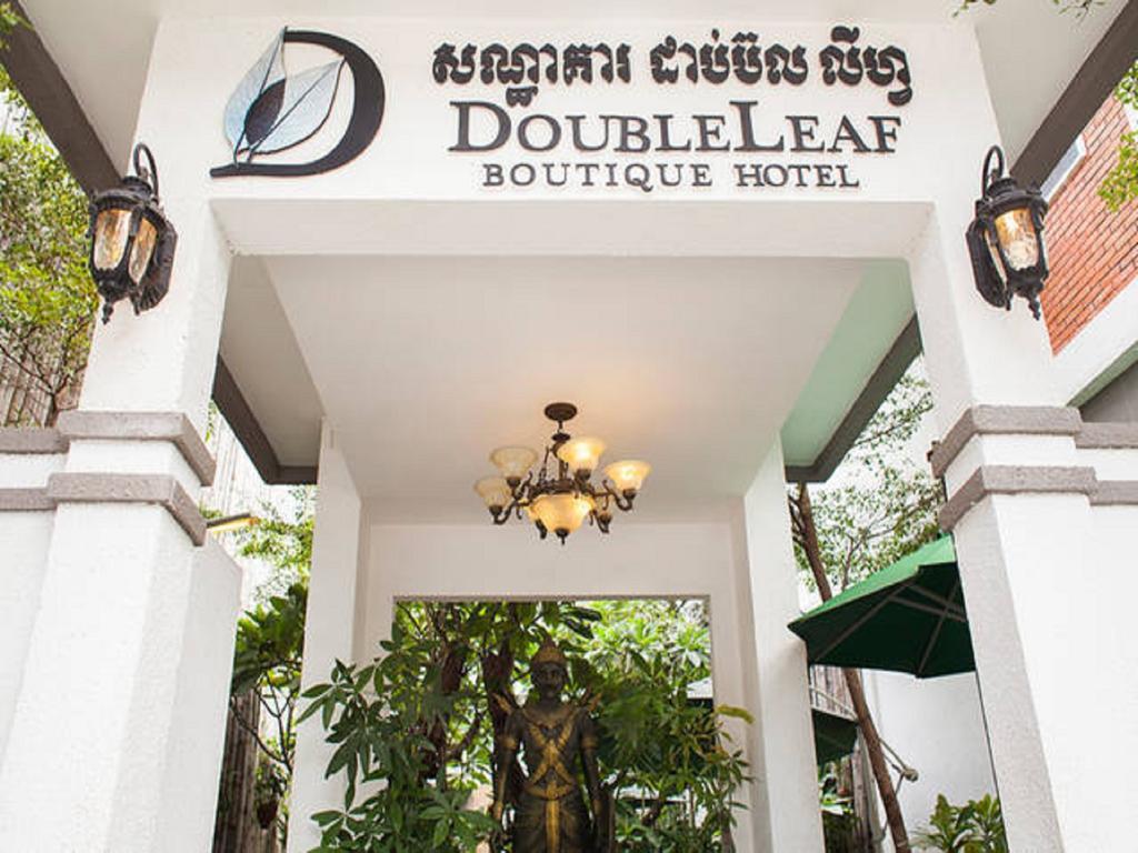 Double Leaf Boutique Hotel Phnom Penh Exterior foto