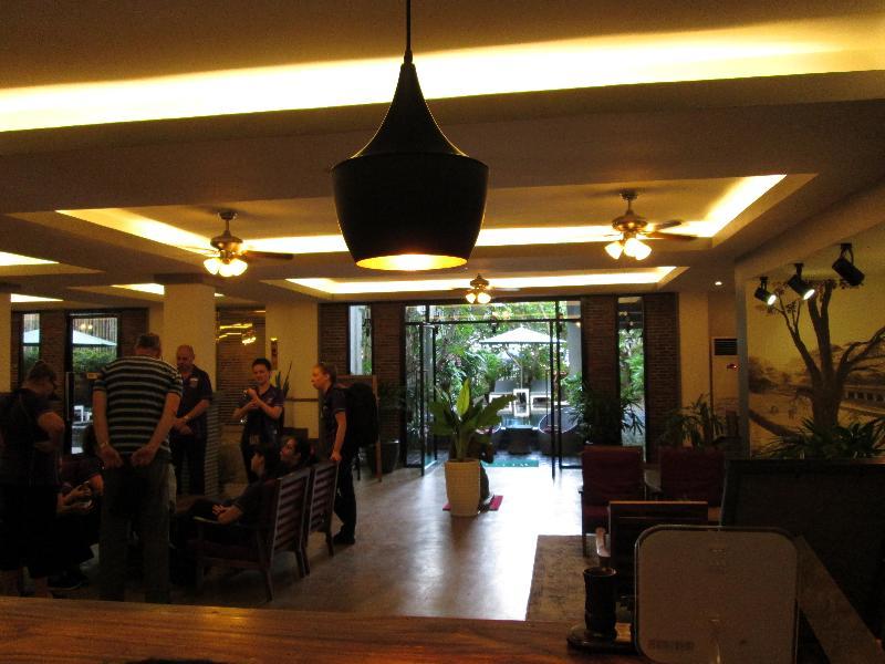 Double Leaf Boutique Hotel Phnom Penh Exterior foto