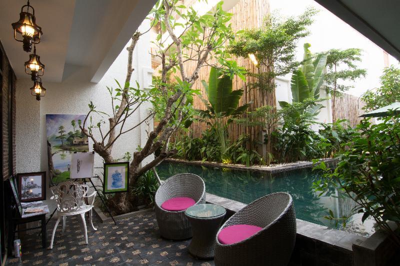 Double Leaf Boutique Hotel Phnom Penh Exterior foto